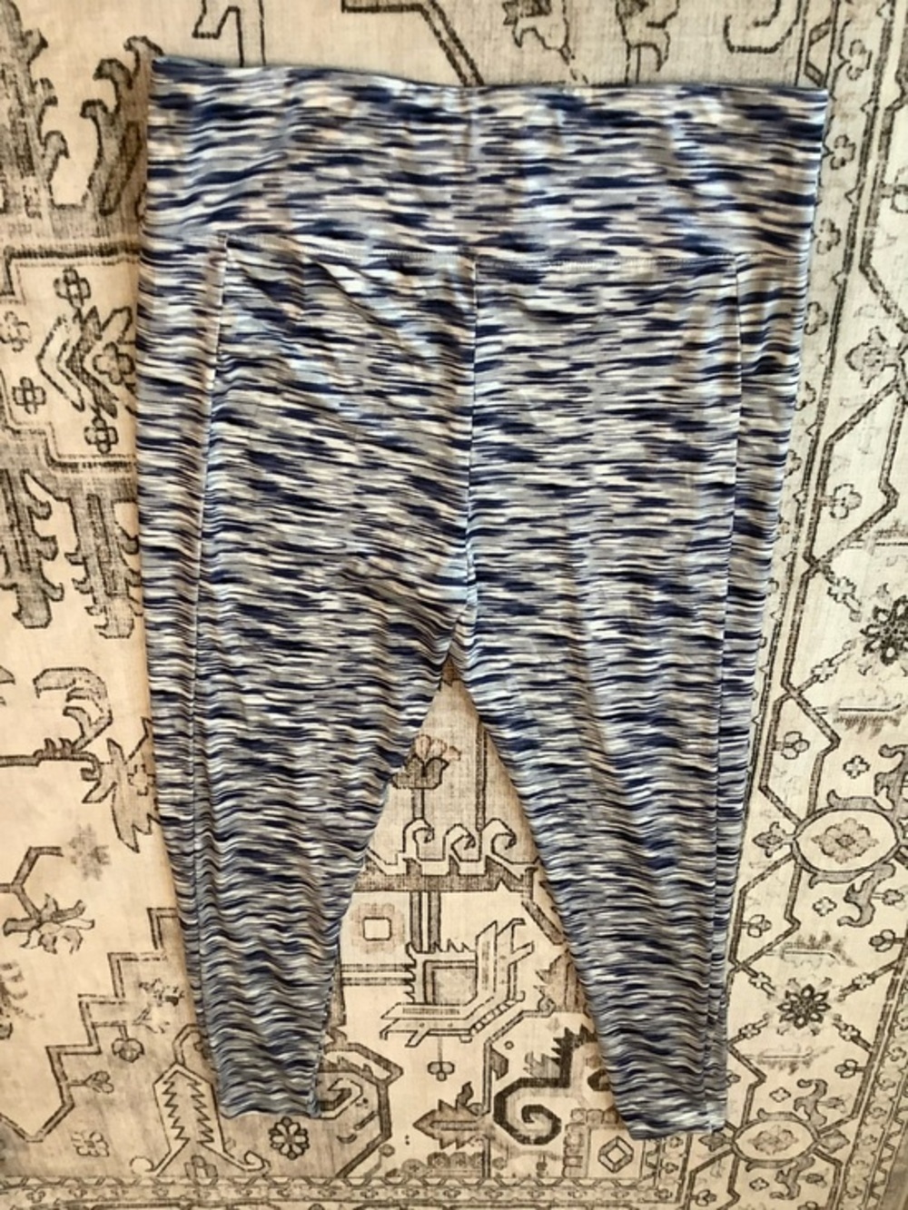 Zone Pro Blue and White Space-Dye Active Leggings